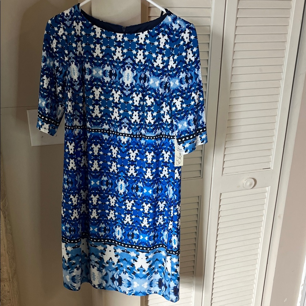 NWT Eliza J Shift Dress with Vibrant Geometric Print and elbow length sleeves